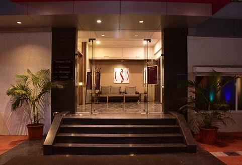 Hotel South Coast Нави Мумбай Екстериор снимка